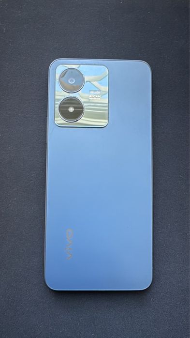 Продам телефон Vivo Y22