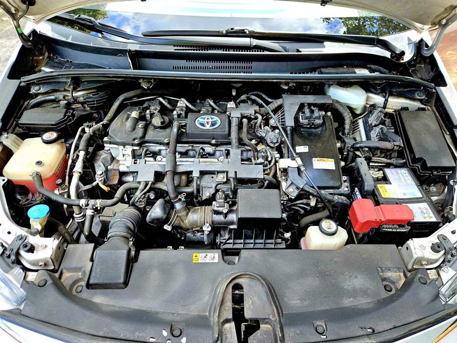 Toyota Corolla Hibrid Touring 1.8 Inmatriculat, Garantie baterie 2029!