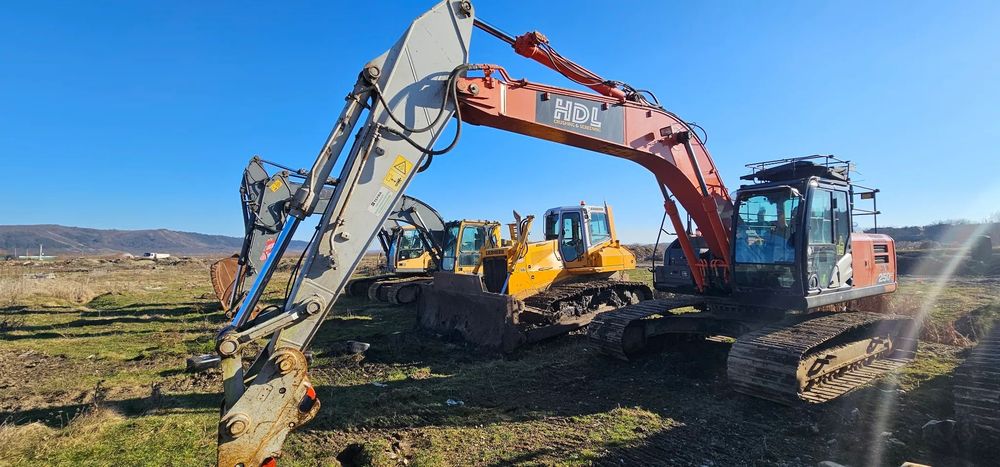 Hitachi ZX 250 LC -6  Excavator pe senile