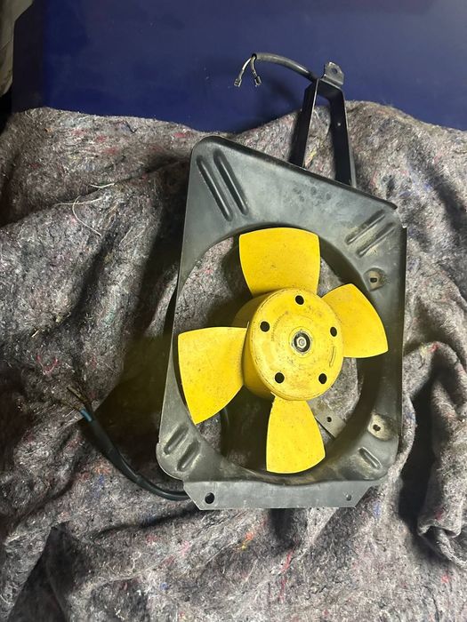 Продам запчасти на ваз 2106