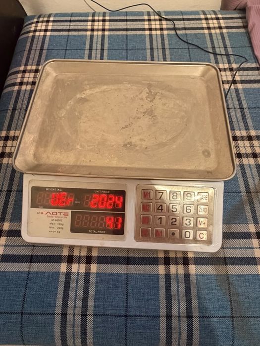Продам весы розничный