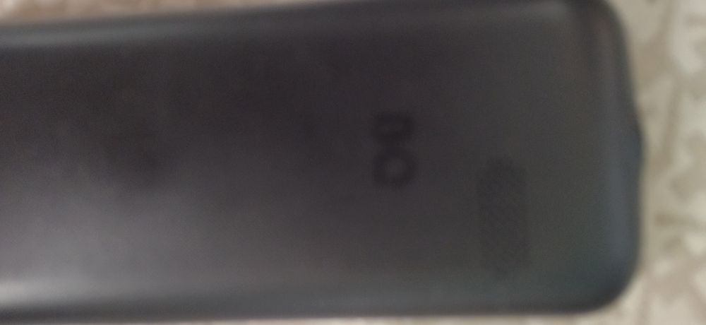 продам кнопачный телефон