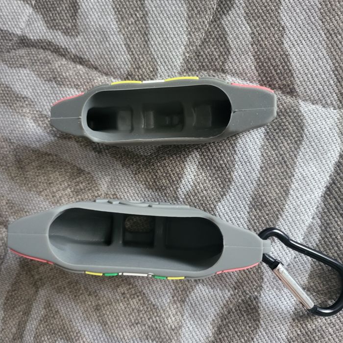 Чехлы для наушников Air pods pro