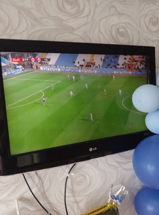 Продам телевизор не смарт