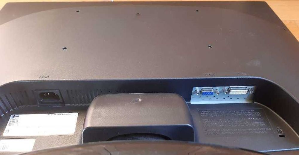 Monitor LG 19 inch