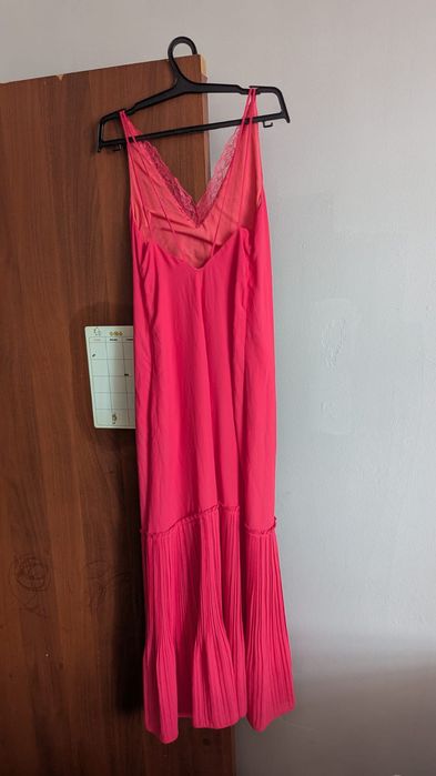 Продам платье производство Турция