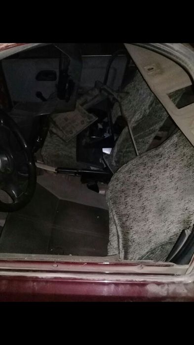 продам запчасти на форд сиерра