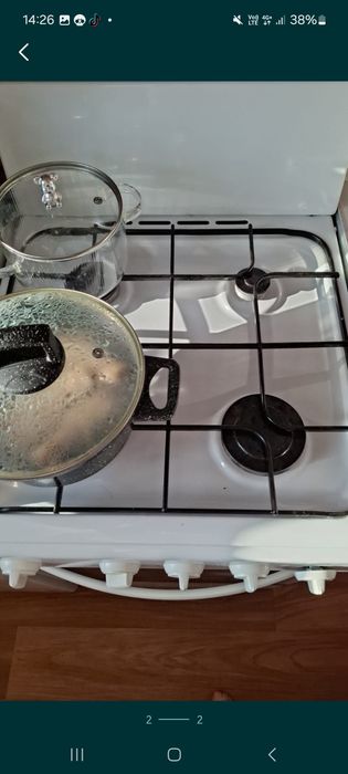 Продам газ плиту