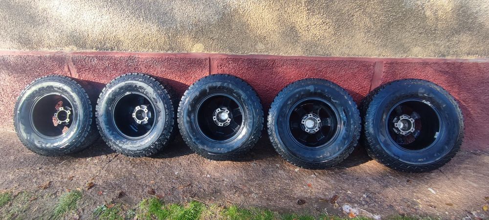 Баллоны с дисками MAXXIS