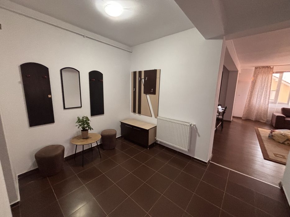 Inchiriez apartament 2 camere zona Unirii / Pta de vechituri