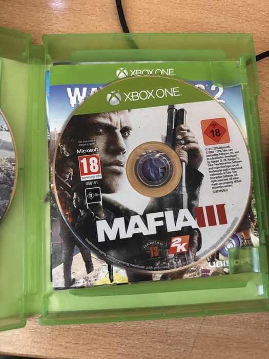 Продавам Xbox one s 1T