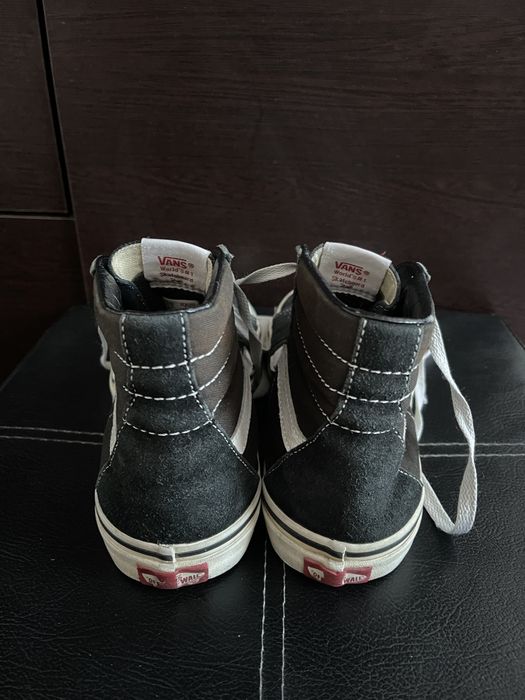 Adidași Vans Sk8-Hi, Marime 38 • Negri • Stare foarte bună
