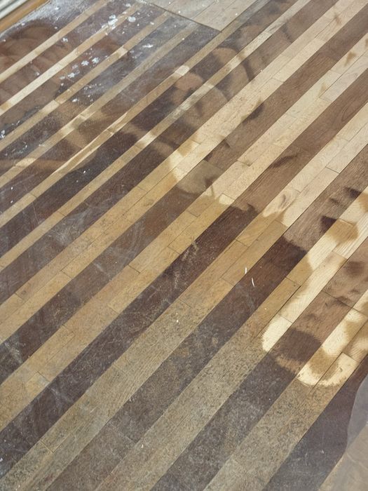 Parchet raschetare scara reconditionare dusumea slefuire reconovare montaj laminat