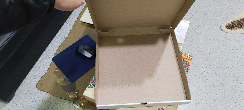 pitsa (pizza) karobkalari buyurtma asosida yoki tayyor