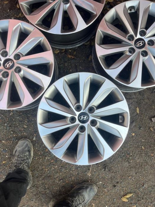 Диски 5x114.3 R17 Hyundai оригинал