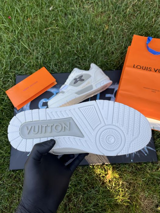 Louis Vuitton Trainer crem