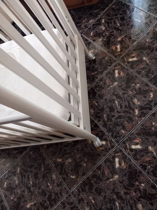 Pătuț bebe " Poli"