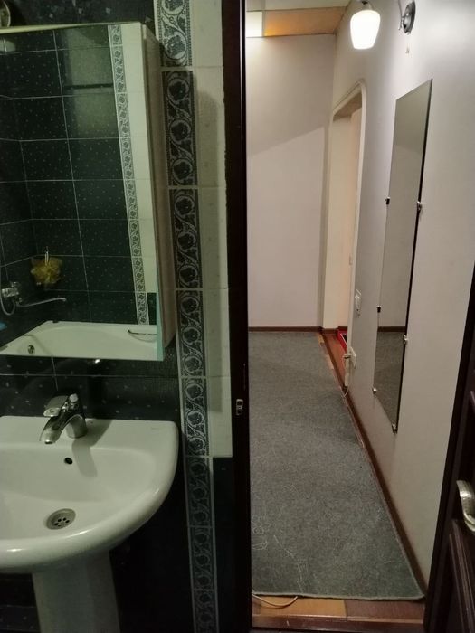 Юнусабад 4 кварталда 2 хона уй оилага ижарага берилади