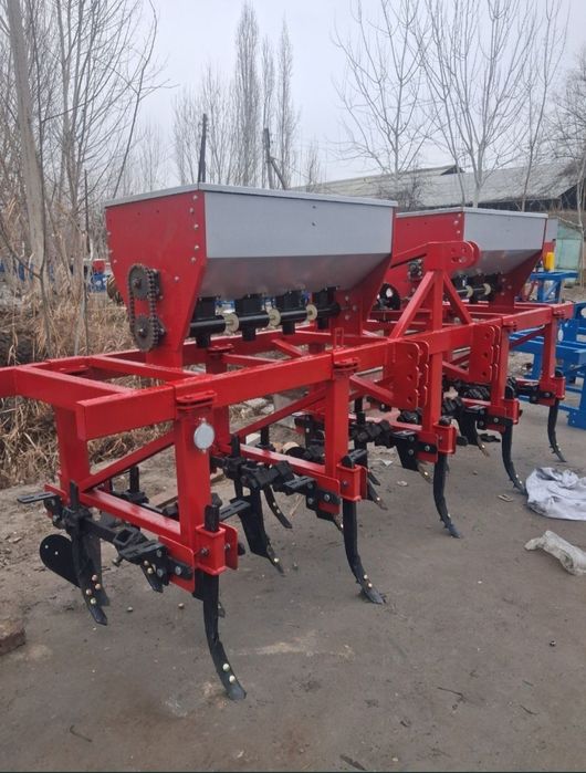 Культиватор сотилади