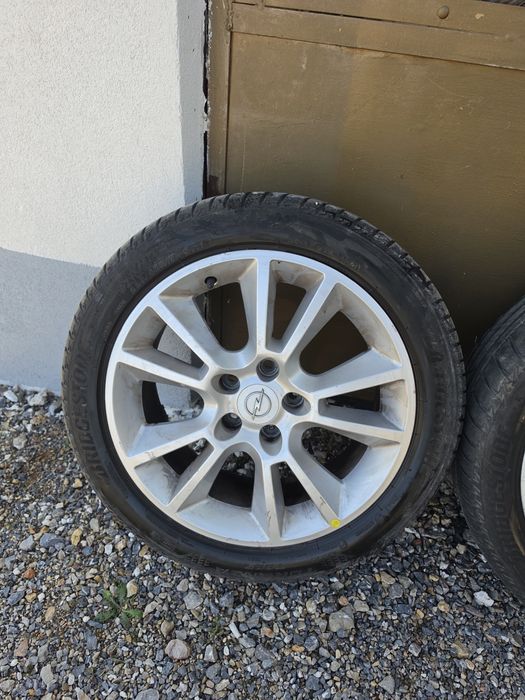 Джанти с гуми 17 цола Опел Зафира
