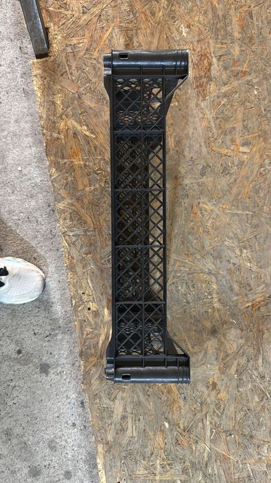 Пластиковые ящики