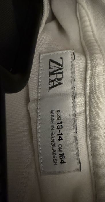 vand tricou zara alb