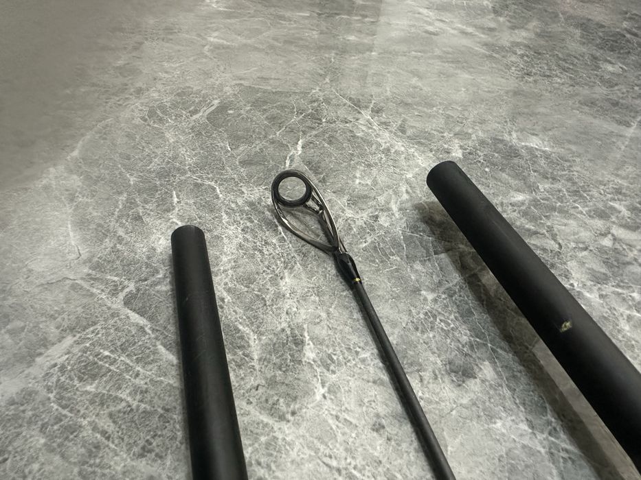 SET 4 Lansete FL LEGEND CARP 3.90 m 3.75 Lbs 3 tronsoane