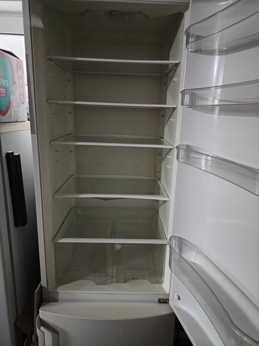 Electrocasnice, combina, mașină de spălat vase