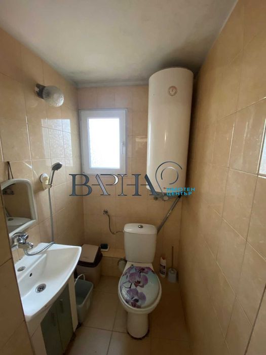 Продава се Тристаен апартамент в Варна, Център - 60 кв.м за 1046 €/кв.м - Снимка #9