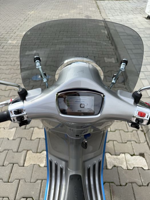 Vand Vespa Elettrica 50 (2020), 1900km, electrica, Buc.