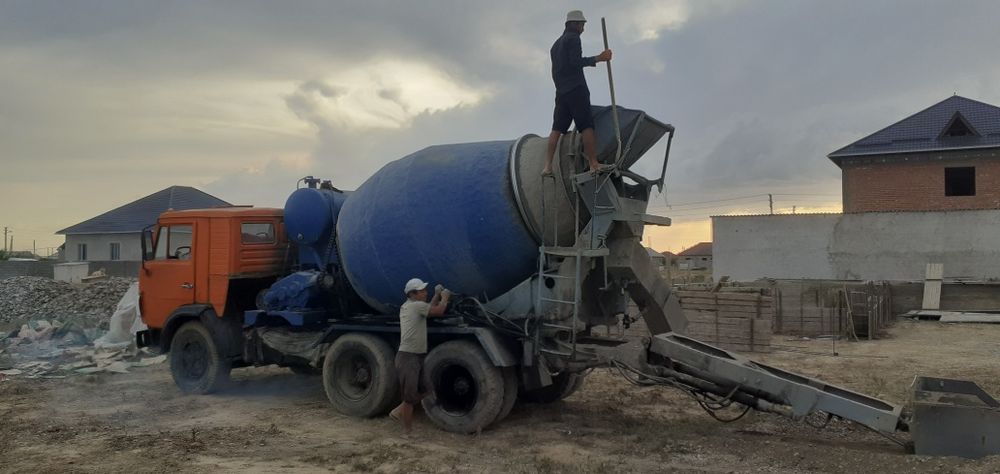 Фундамент, бетон