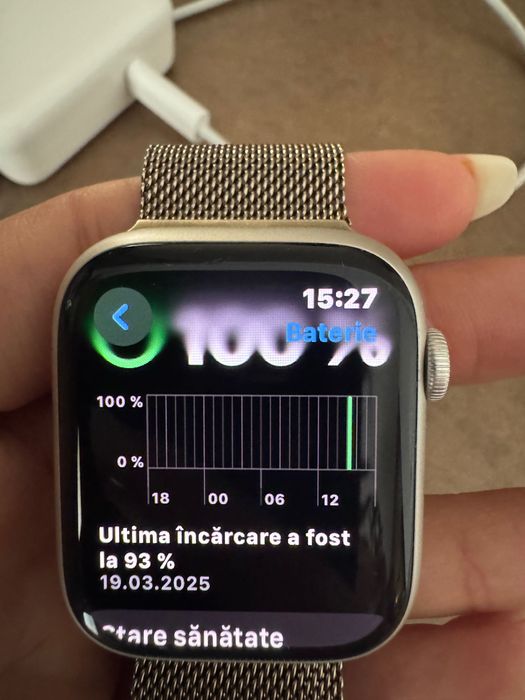 Apple Watch Series 8 45 mm GPS + Cellular – Starlight Aluminium – Pachet complet . 2 bratari originale