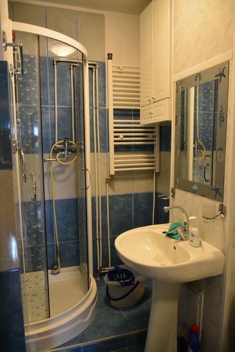 Persoana fizica vand apartament 2 camere decomandat Pacurari