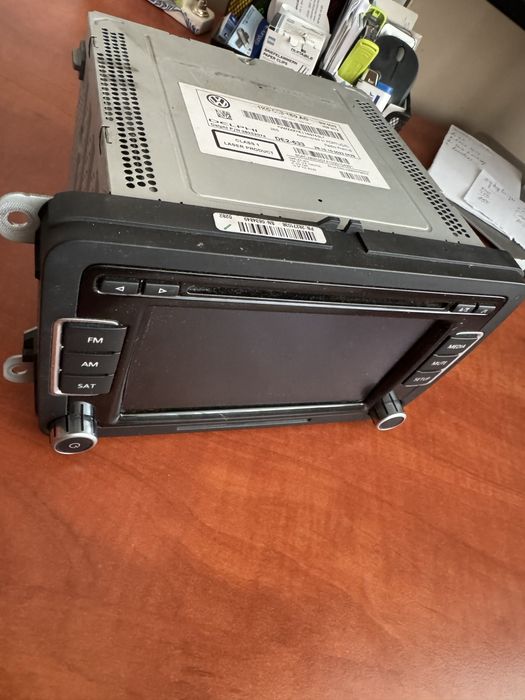 Оригинална мултимедия Delphi VW RCD 510 Prem. 8 6CD touchscreen golf 6