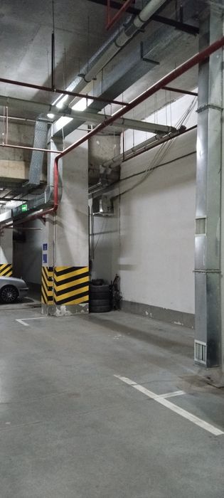 Паркинг  в самом центре