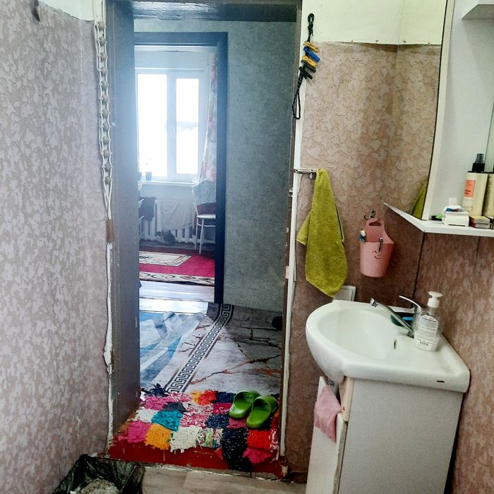 Продаётся хороший дом.