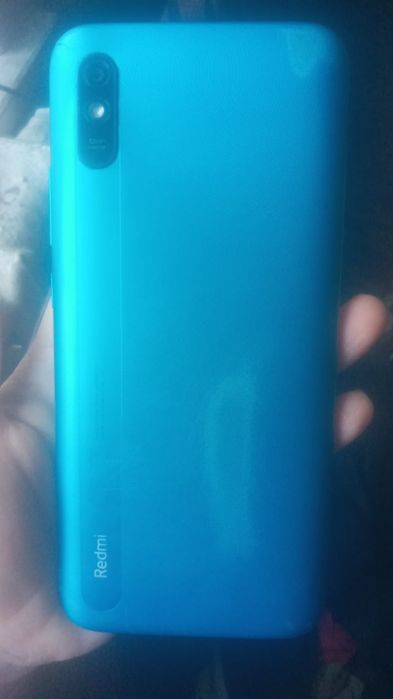 Продам бу телефон Redmi 9A