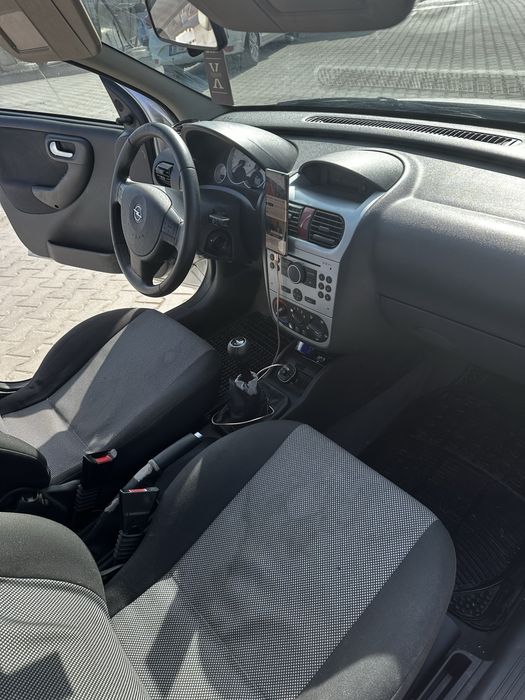 Opel corsa c an 2006 1.3 Diesel