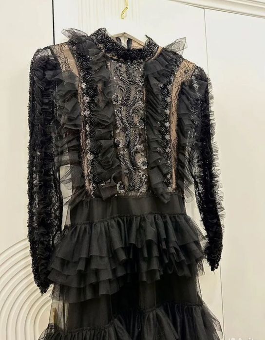 Vând rochie de seară, .