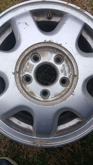 Продавам джанти за HONDA