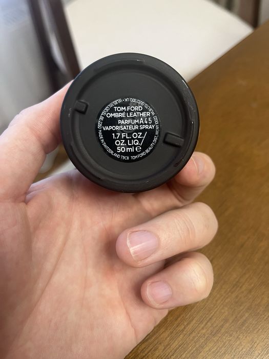 Tom Ford Ombré Leather парфюм.