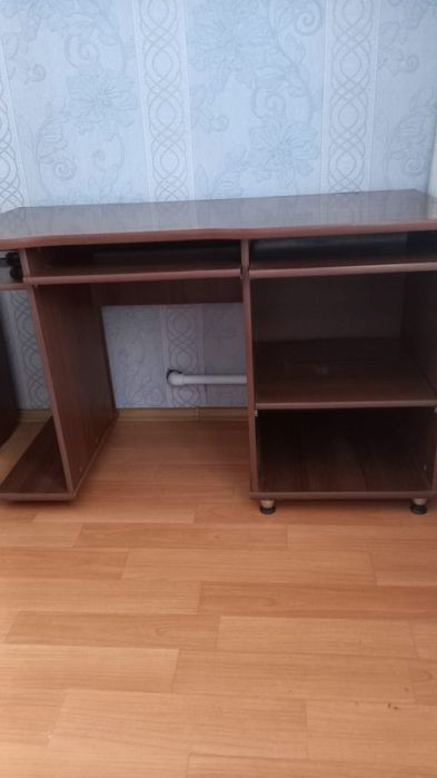 Письменный стол дерево