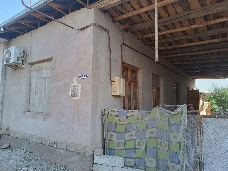 Hovli sotiladi 6 sotix