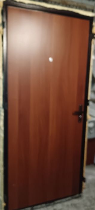 Двери металлические