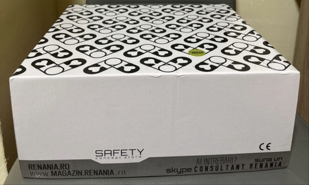 Bocanci cu bombeu de fier si protectie