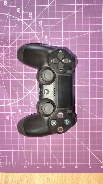 Джостик playstation
