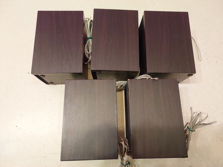 5 sateliți audio Easy Touch. Perfect funcționali.