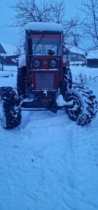 Tractor u 650 fata srd