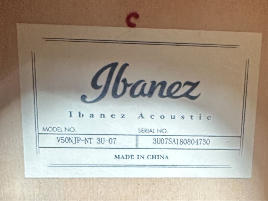 Chitara acustica Ibanez