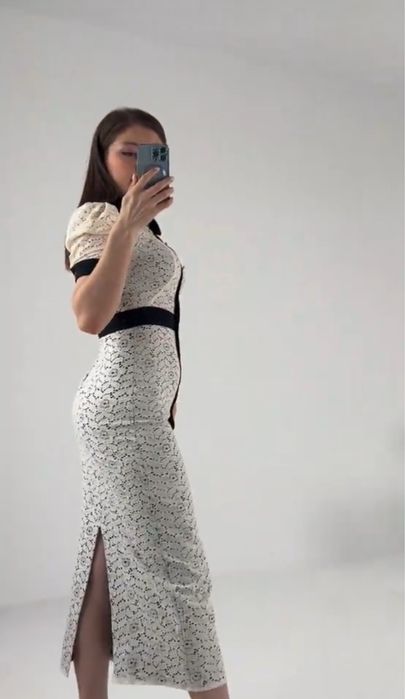 Платье в стиле Old money